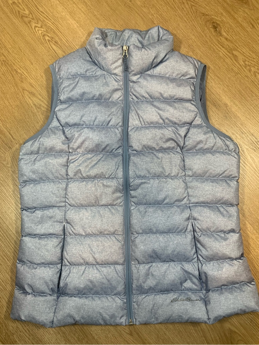Eddie Bauer 650 Down Puffer Vest light Blue Full zip EB650 Size Large Packable